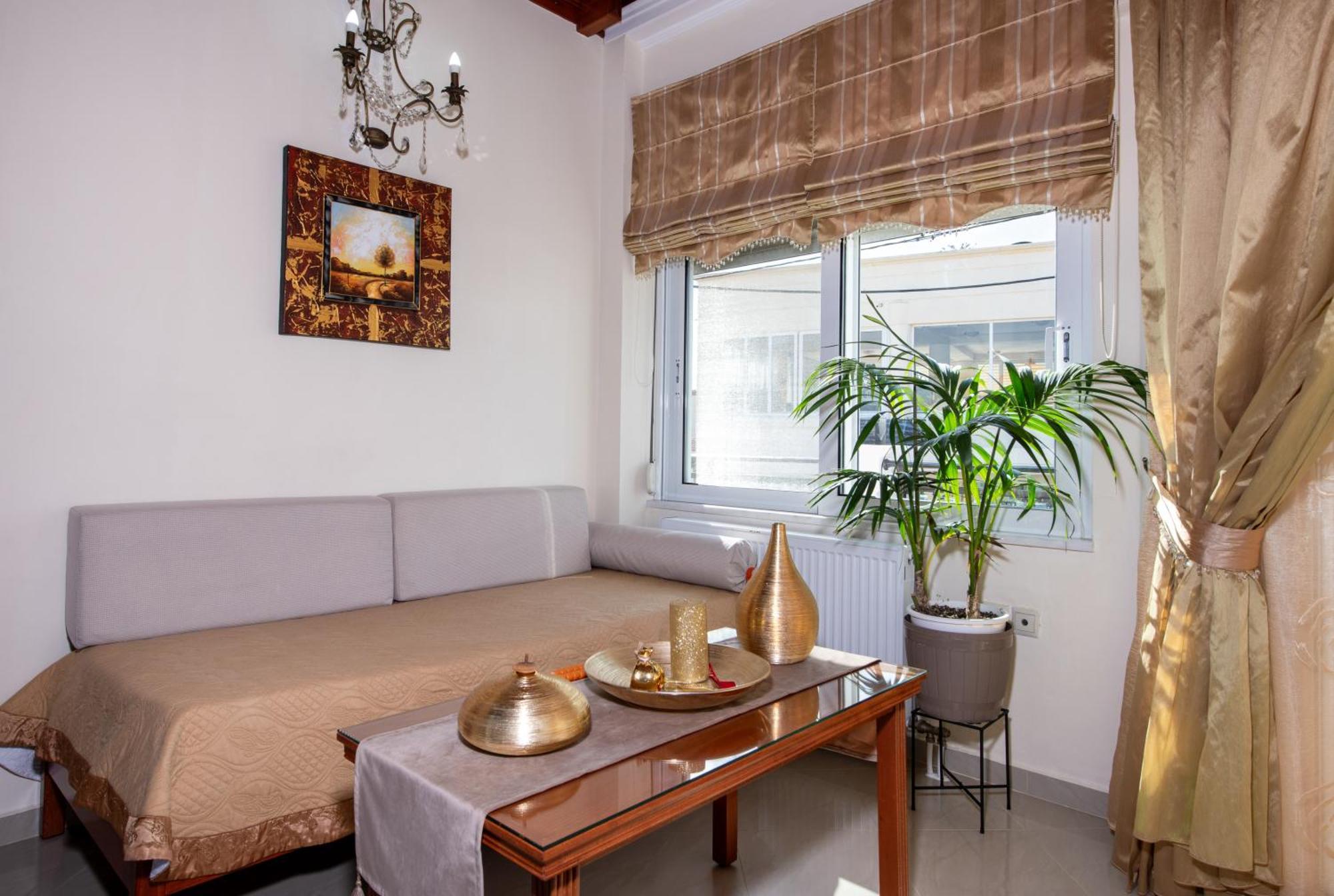 Socrates Holidays Apt. 2 With Pool Near The Beach Platanés Buitenkant foto